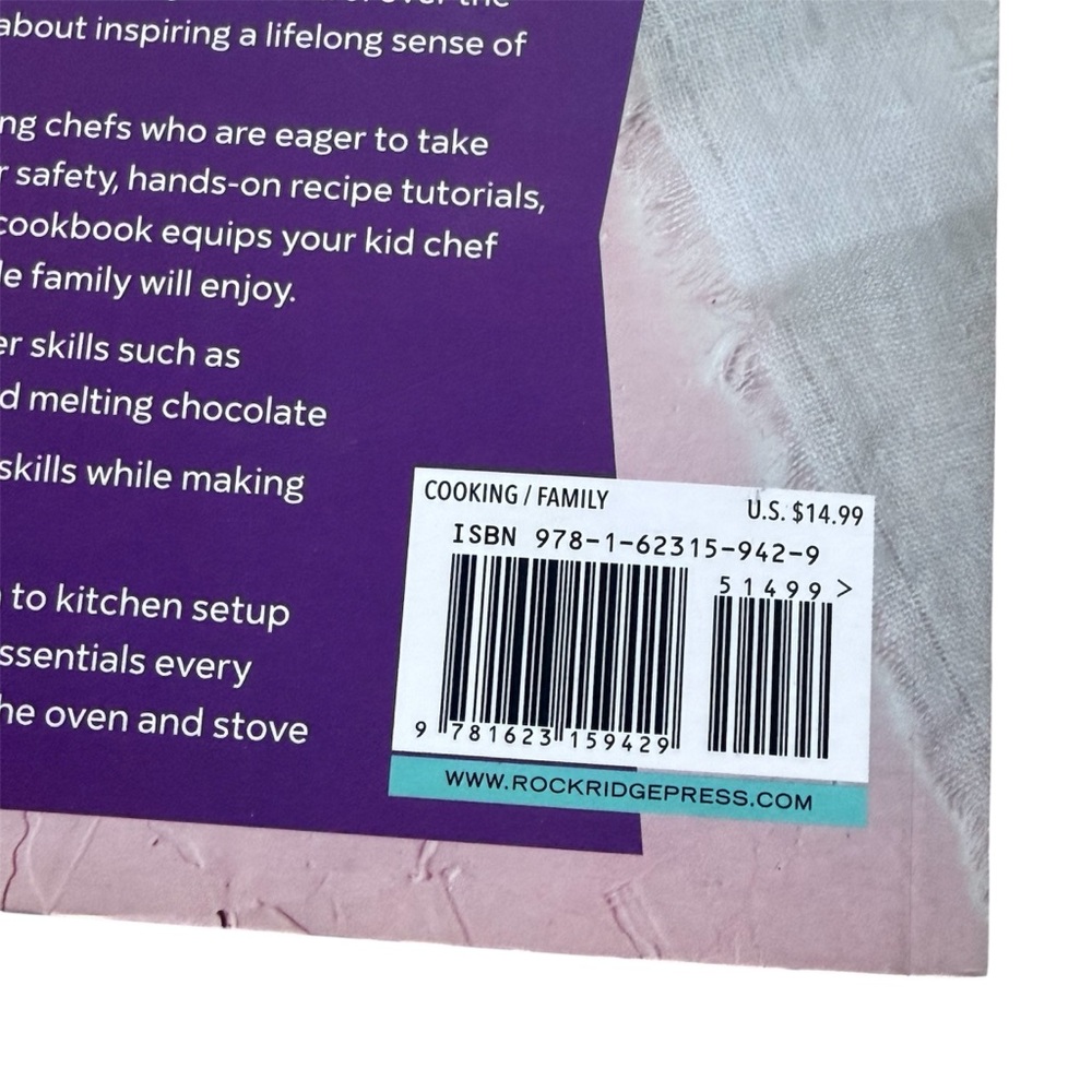 Kid Chef Bakes Cookbook - Picture 6 of 6